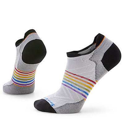 Run Pride Rainbow Low Ankle Socks 1
